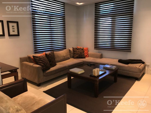 Imagen 26 de 30 de Impecable Casa En Venta Con Fondo Al Golf En Abril Club De Campo
