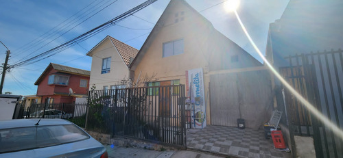 Casa En Balmaceda Y Cuatro Esquinas