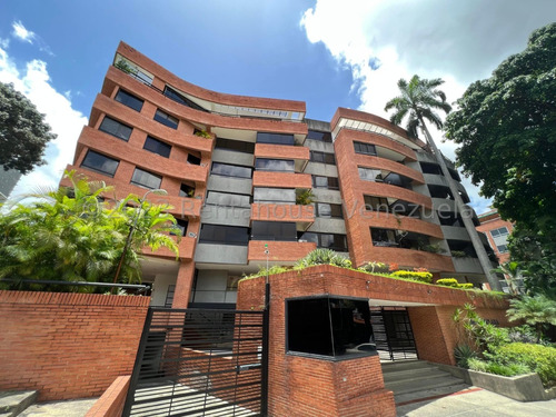  Apartamento En Alquiler  Urb. Sebucan Caracas. 24-17331 Yf 