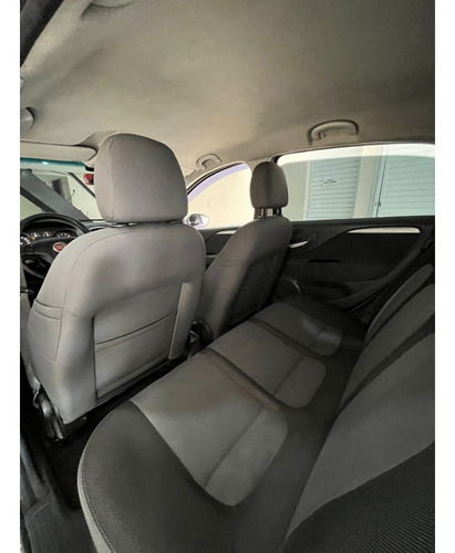 Fiat Punto 1.6 ESSENCE 16V FLEX 4P AUTOMATIZADO
