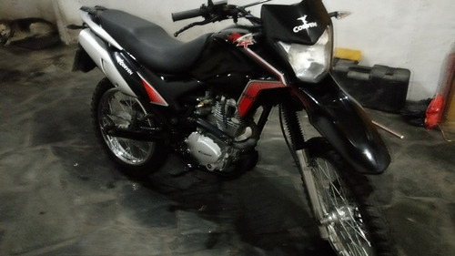 Imagen 2 de 12 de Corven Triax 150 Cc R3 2019