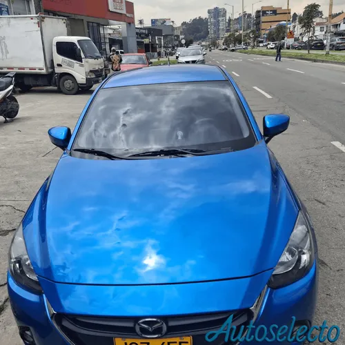 Mazda 2 TOURING 1.5