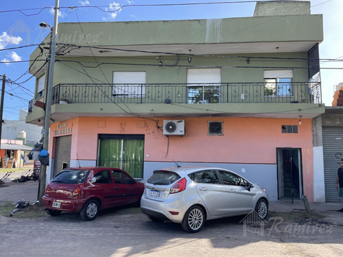 Casa Y Locales En Venta Oportunidad Inversores - Merlo