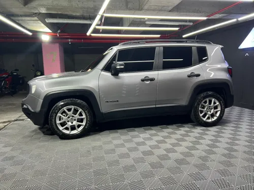 Jeep Renegade 1.8 Sport Plus