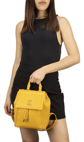 Bolsa Backpack Cloe Irikme Chico Color Ocre