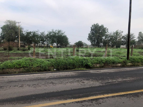 Lote De Terreno En Venta, En Huaxtla, Jalisco