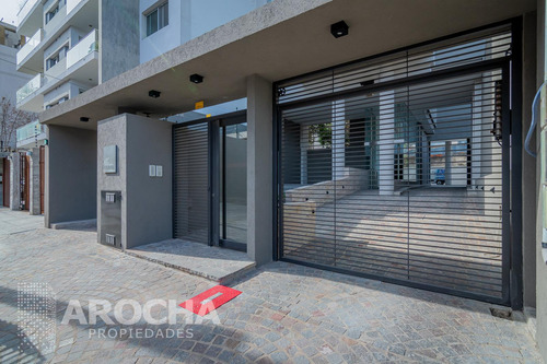 Departamento En Venta 2 Ambientes Quilmes Centro, Con Cochera