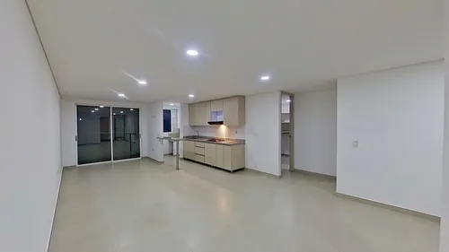 Vendo Apartamento En Edificio Luxury Tower Super Ubicacion Central