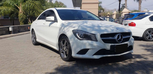 Mercedes-benz Clase Cla 1.6 Cla200 Coupe Urban 156cv Mt 2014