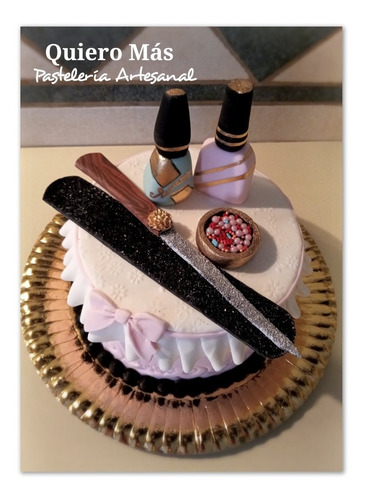 Imagen 8 de 12 de Torta 1/2 Kilo Decorada Personalizada (de 4 A 6 Porciones)
