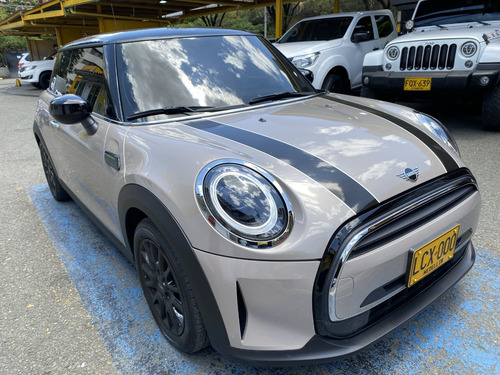 Imagen 3 de 25 de Mini Cooper Pepper Calssic 1.5 Turbo 2022