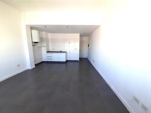 Imagen 5 de 7 de Venta - Oficina - S.justo (ctro)-alquiler- Oportunidad- Consultorio - Inversión - Unlam