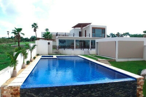 Imagen 1 de 12 de Casa Residencial Tequesquitengo