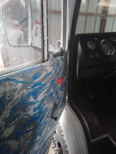 Imagen 5 de 8 de Mercedes Benz 710 1996