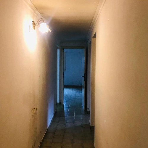 Casa Venta A Refaccionar 4 Dormitorios 3 Baños Y Terreno De 4,922 Mts 2-262 Mts 2 Cubiertos - Villa Elvira