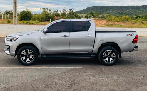 Toyota Hilux 2.8 Srx 50th Anniversary Cab. Dupla 4x4 Tdi