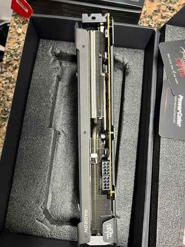 Placa De Video Amd Powercolor Red Devil Radeon Rx 6700 Xt (Usado)