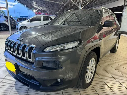 Jeep Cherokee 3.2 Longitude