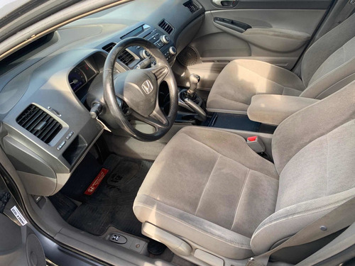 Imagen 3 de 8 de Honda Civic 1.8 Lxs Mt 2010