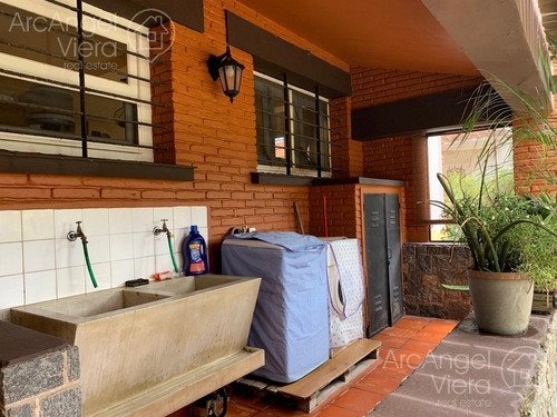 Preciosa Casa En Península Con Piscina Y 4 Dormitorios