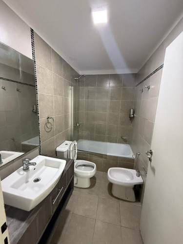 Monoambiente Moderno En Alquiler, En Saavedra