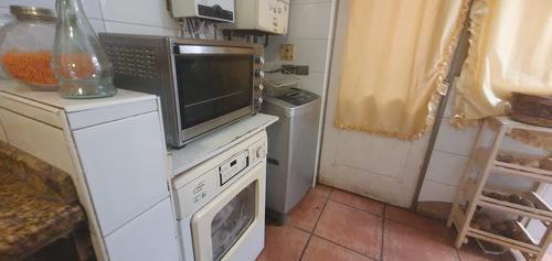 Casa 2 Pisos Amplia , 5 Dormitorios , 3 Baños , Living , Com