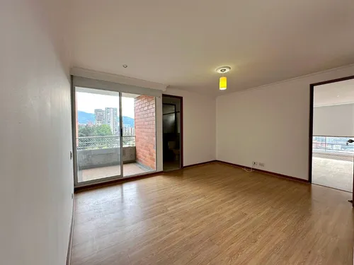 Venta De Apartamento Dúplex En El Poblado, Los Balsos