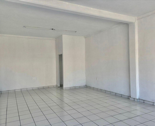 En Venta Local Comercial A Estrenar En Paseos De Chavarría