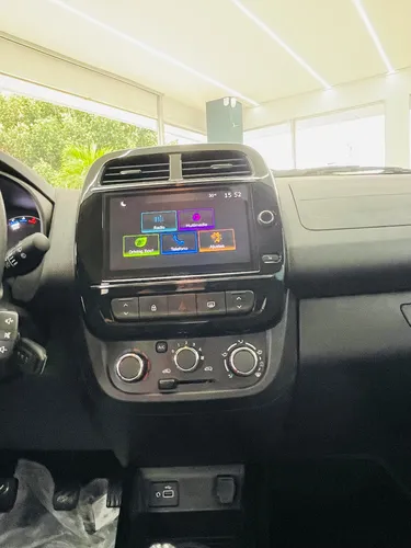 Renault Kwid 1.0 Intens