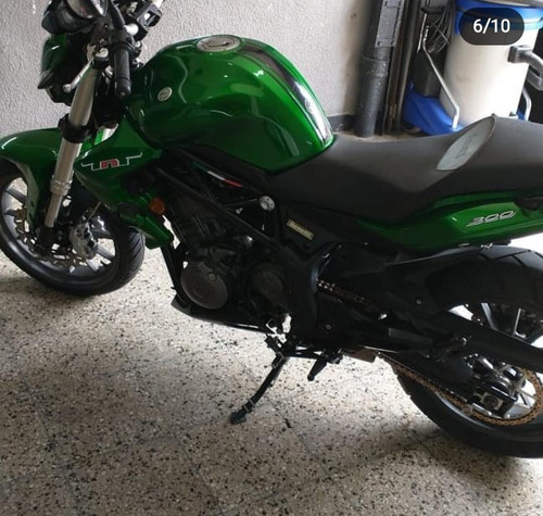 Imagen 5 de 9 de Benelli Tnt 300 2017- Todo Al Dia - Titular - Se Vende