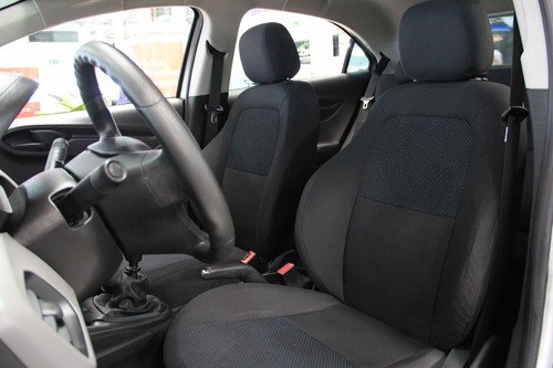 Imagem 7 de 13 de Chevrolet Onix 1.0 Mpfi Joy 8v Flex 4p Manual