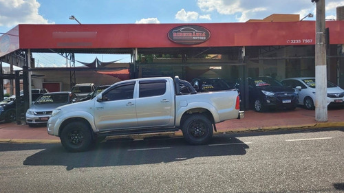 Imagem 8 de 8 de Toyota Hilux 2.7 Sr 4x2 Cd 16v Gasolina 4p Manual