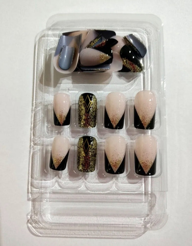 Mj 48 Unhas Postiças Decorada Preto Brilho Realista Com Cola