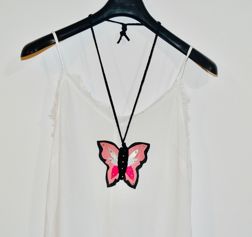 Imagen 1 de 5 de Collar Mariposa , Regalo, Joyeria En Cuero, Diseño, Cod1
