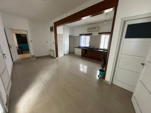 Casa Frente Al Mar En Punta Gorda Carrasco, Primera Linea