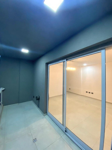 Imagen 6 de 14 de Departamento En Venta En Martin Coronado