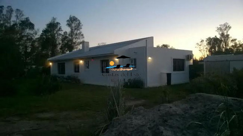 Alquiler Anual,casa De 3 Dormitorios En La Barra,maldonado,uruguay!