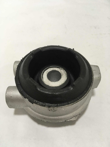 Imagen 3 de 4 de Base Motor Volkswagen Gol Saveiro Parati Caja