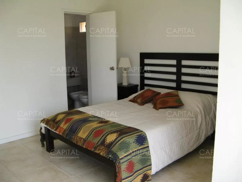 Espectacular Casa En Alquiler Con Vista Al Mar Punta De Piedras