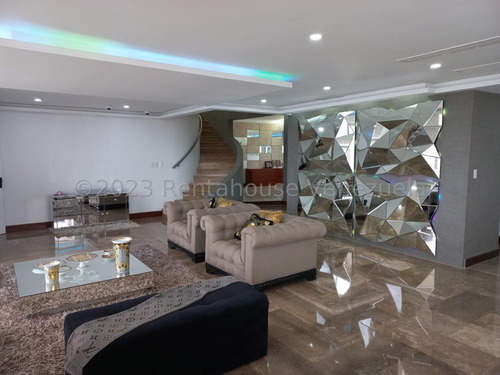 Espectacular Ph Remodelado En Venta Mls 24-283 Lomas Del Mirador