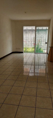 Imagen 12 de 13 de Vendo Casa De 2 Niveles En Residenciales El Prado
