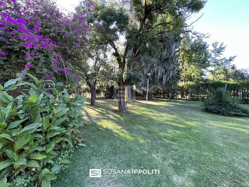 Espectacular Lote De 811m2 En Cotos De La Alameda - Roldán