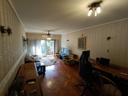 Venta 4 Ambientes + Dependencia En Flores