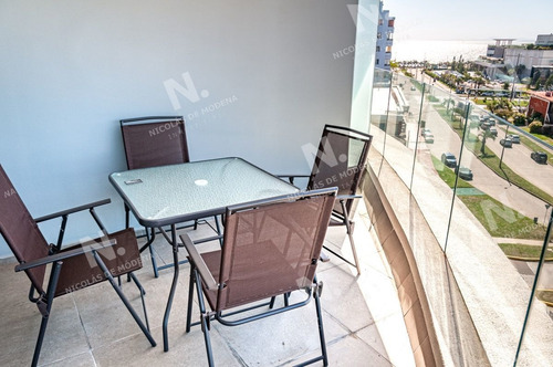 Imagen 18 de 30 de Apartamento En Venta De 3 Dormitorios En Mansa Con Vista Al Mar - Punta Del Este Mansa