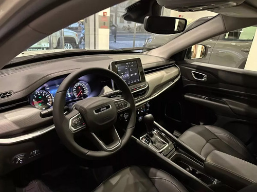 Jeep Compass 1.3 Sport At6