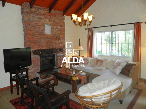 Casa Solis Maldonado 2 Dorms Venta Ca300113
