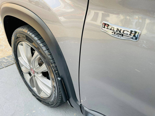 Imagem 3 de 15 de Fiat Toro 2.0 16v Turbo Diesel Ranch 4wd At9
