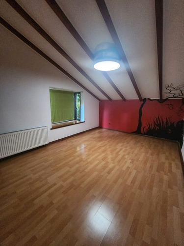 Venta De Amplia Casa En Providencia 6d5b3e