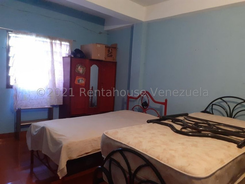 Imagen 15 de 16 de Casa En Venta En Zona Centro, San Juan De Los Morros 22-4679