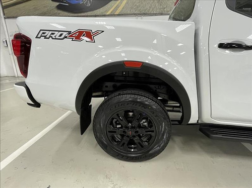 Nissan Frontier 2.3 16v Turbo Pro4x cd 4x4
